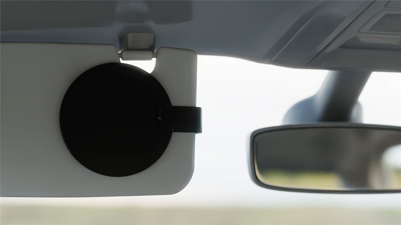 Close-up of the Visor Wing's pivoting shade body